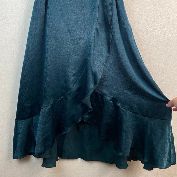 Lulus Wrapped Up In Love Emerald Green Satin Faux Wrap Dress Womens S - Picture 7 of 15